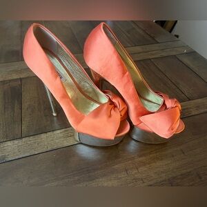 Steve Madden Vibrant Orange Bow Heels